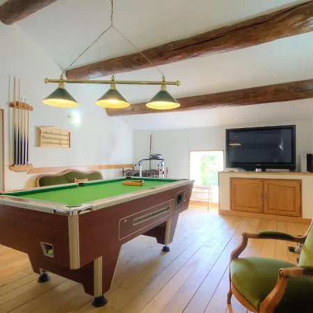 De La Roque By Interhome