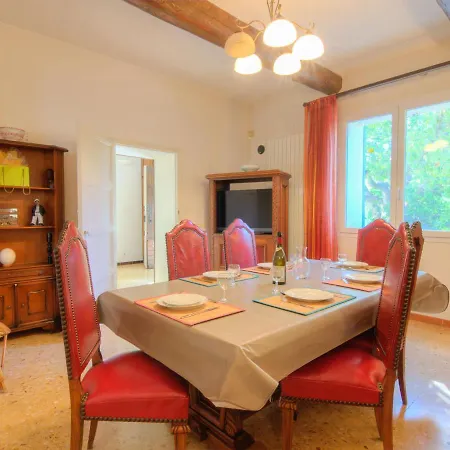 Holiday home De La Roque By Interhome Althen-des-Paluds